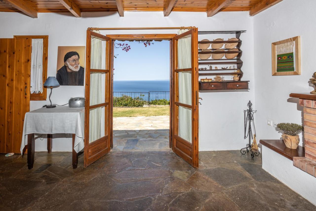 Manolis' House Villa Agia Paraskevi  Eksteriør billede